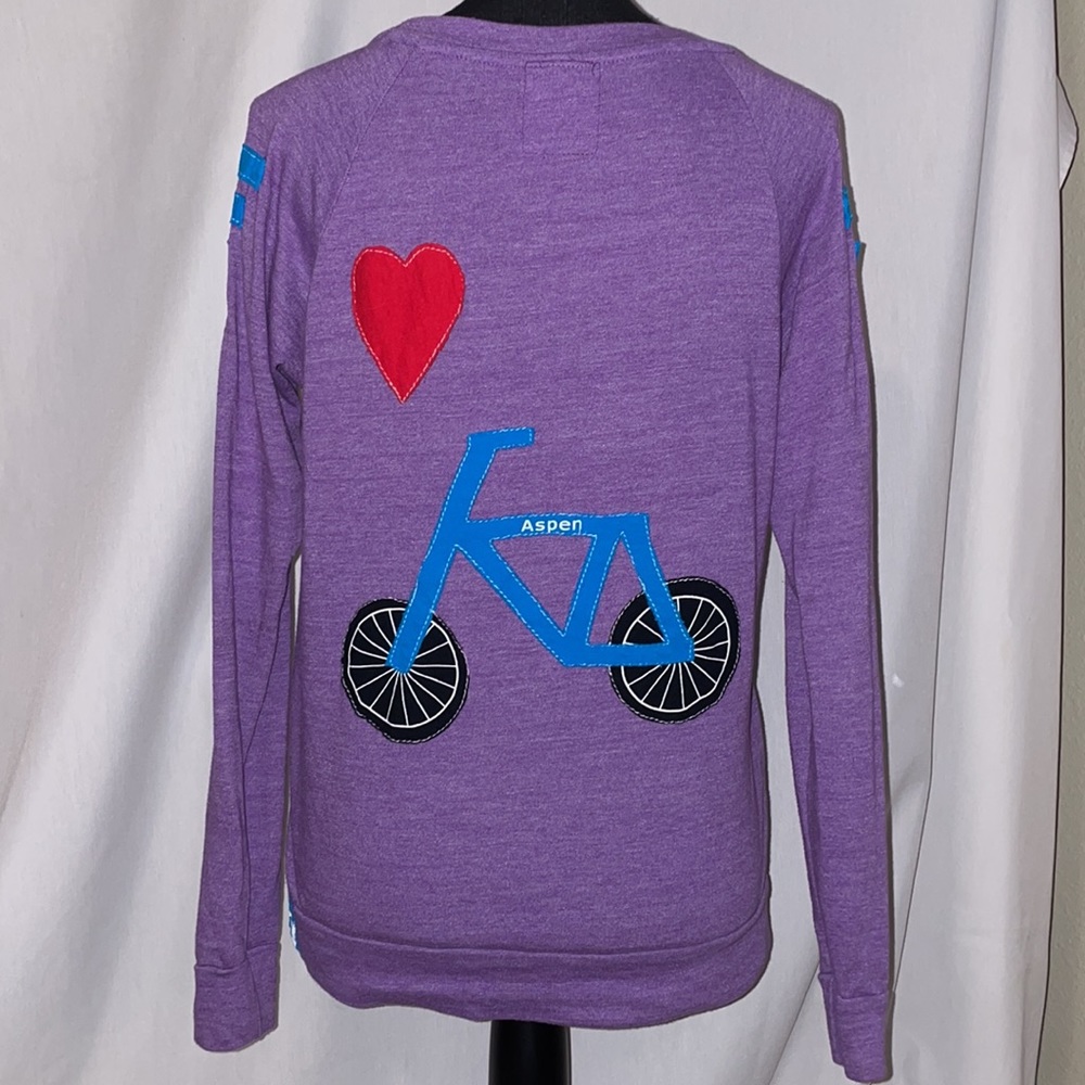 Long Sleeve cotton t-shirt CUTE bike theme patches in light purple Size: M
